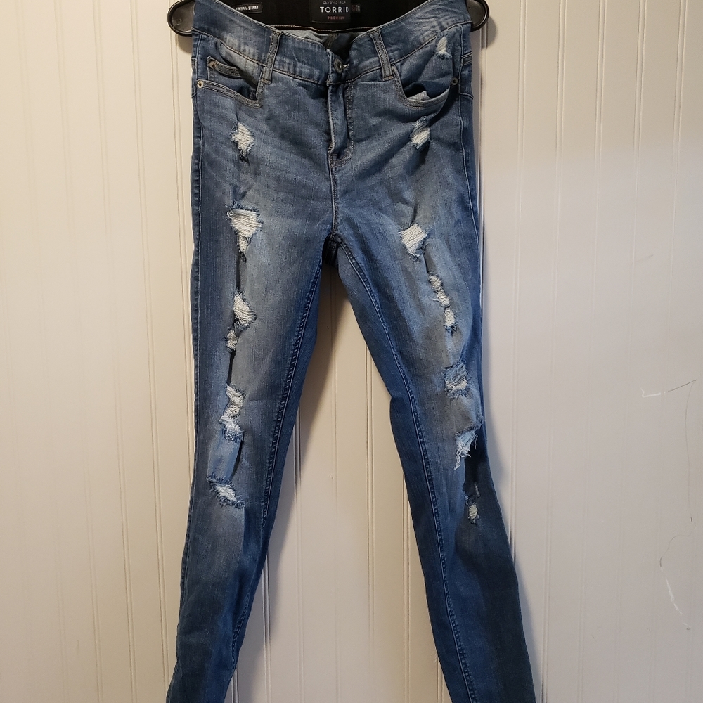 Torrid skinny jeans